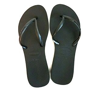 Havaianas black slim flip flops